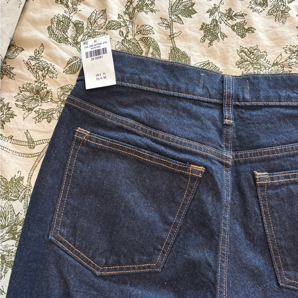 NWT A&F Mid Rise Bootcut Jeans - Picture 9 of 14